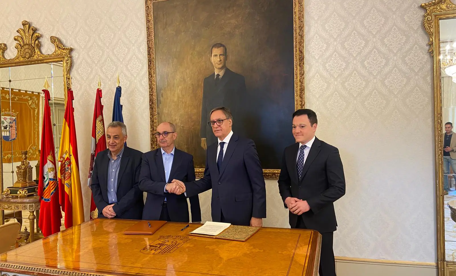 Ayuntamiento de Salamanca e Iberaval esperan inyectar en 2024 más de 3 millones de euros en la economía salmantina a partir de su colaboración