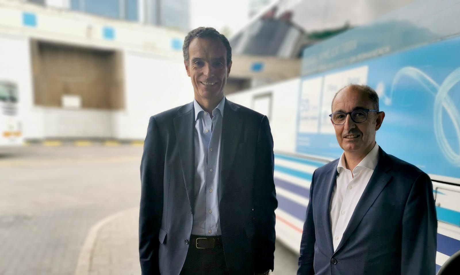 Iberaval y CONFEBUS mejoran el acceso al crédito del transporte de viajeros por carretera