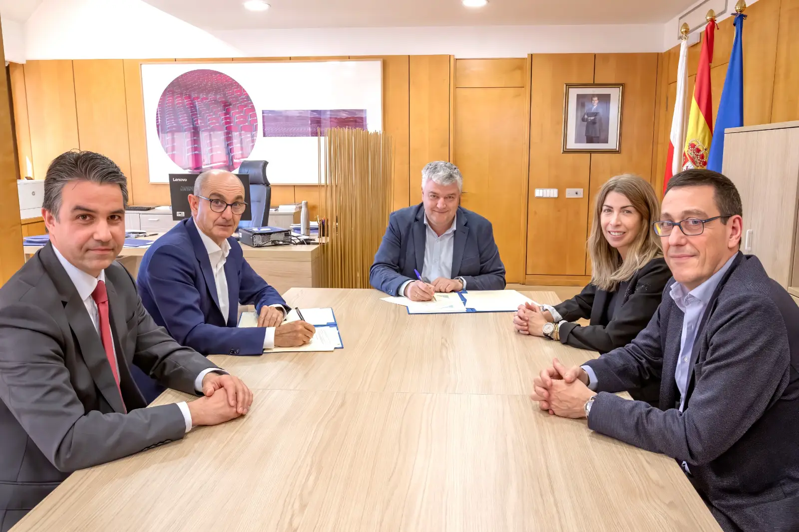 ICAF e Iberaval facilitarán financiación en mejores condiciones a las pymes de Cantabria