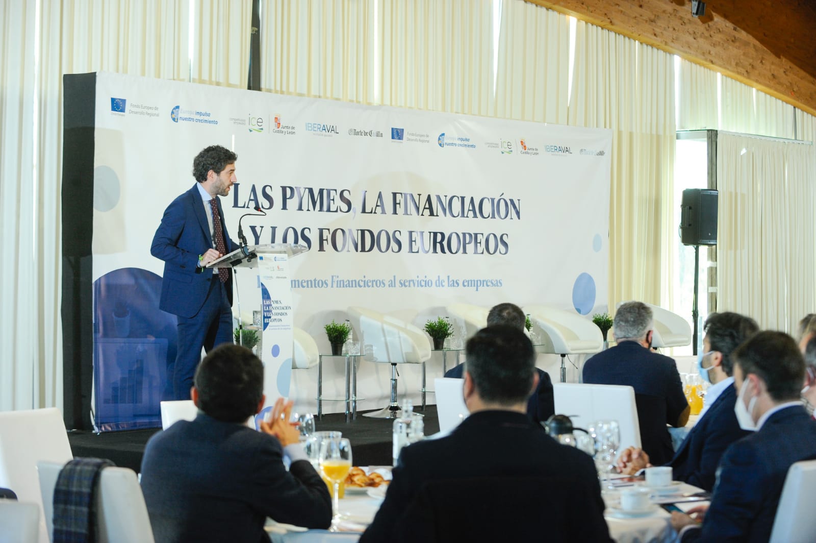 Pontvianne defiende la financiación verde y afirma que «las empresas serán sostenibles o no serán»