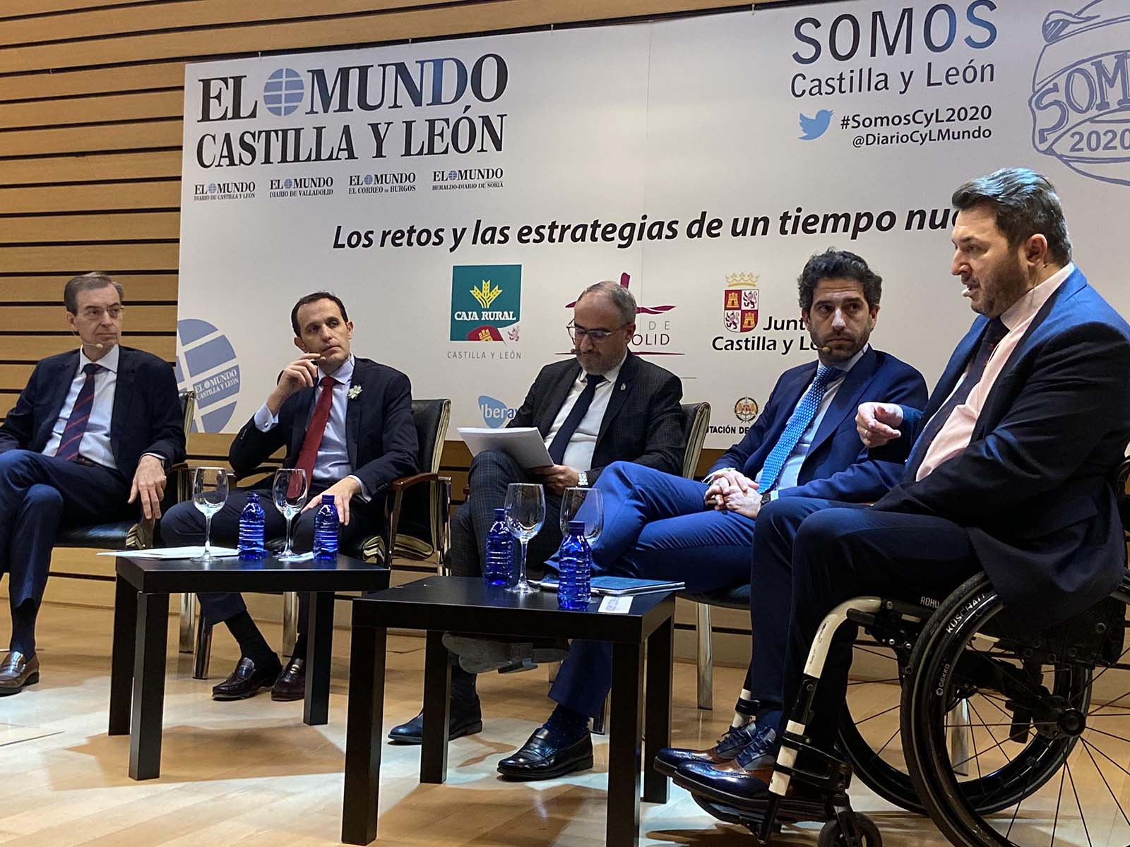 César Pontvianne en el foro de El Mundo