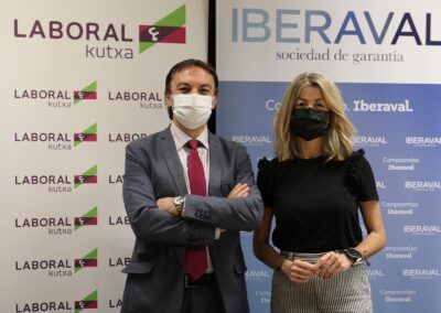 Iberaval y Laboral Kutxa renuevan su compromiso en favor de las pymes y autónomos