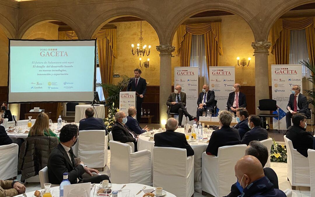 Pontvianne defiende en Salamanca la financiación verde y apuesta por la formación y por “acompasar las necesidades de las empresas y los equipos a partir de las nuevas tecnologías”