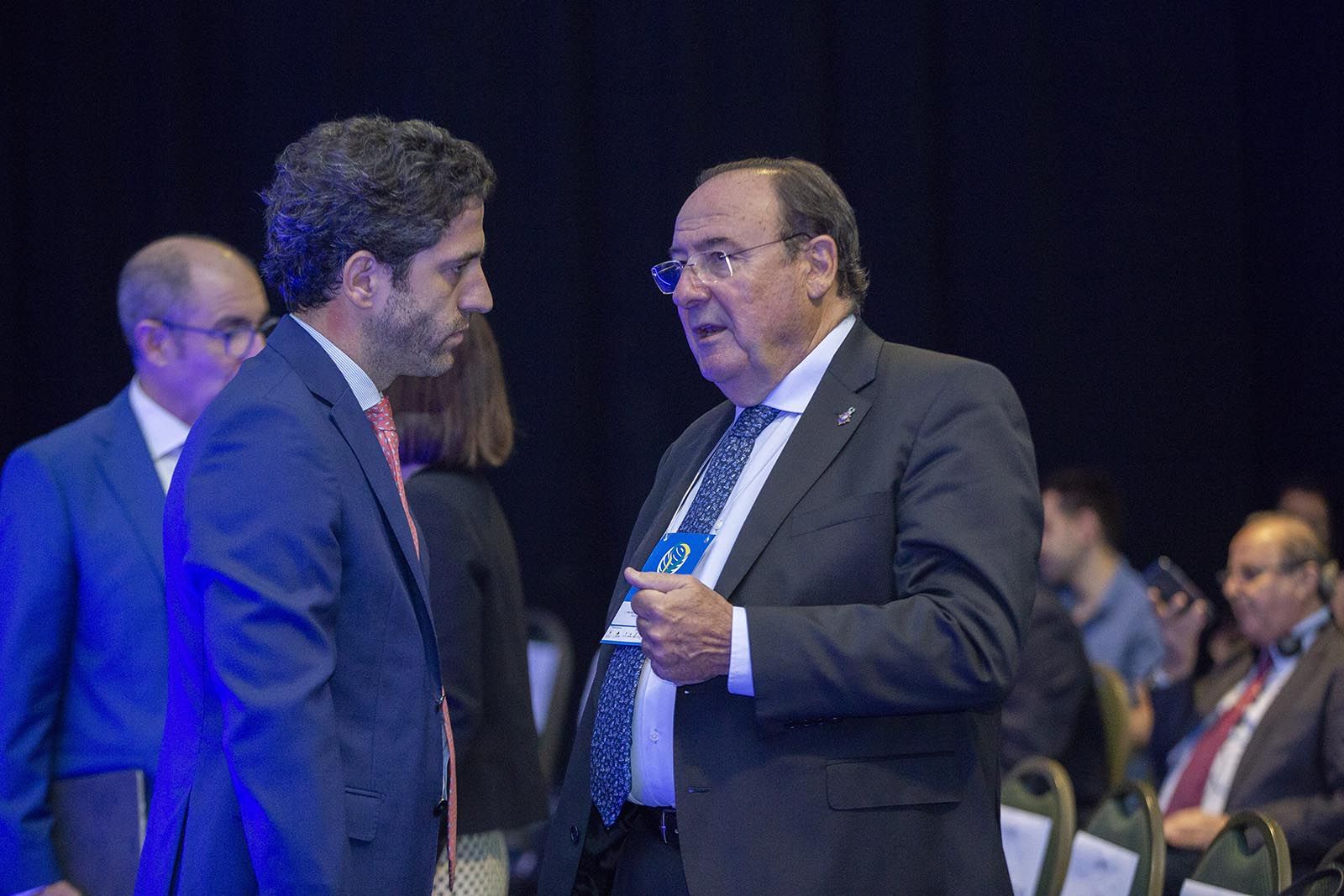 Pablo Pombo y César Pontvianne conversan