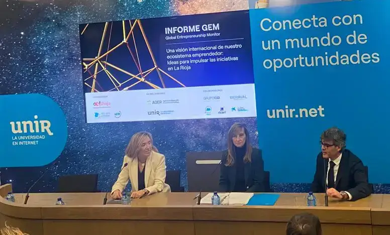 La consejera Belinda León inaugura la jornada en la UNIR