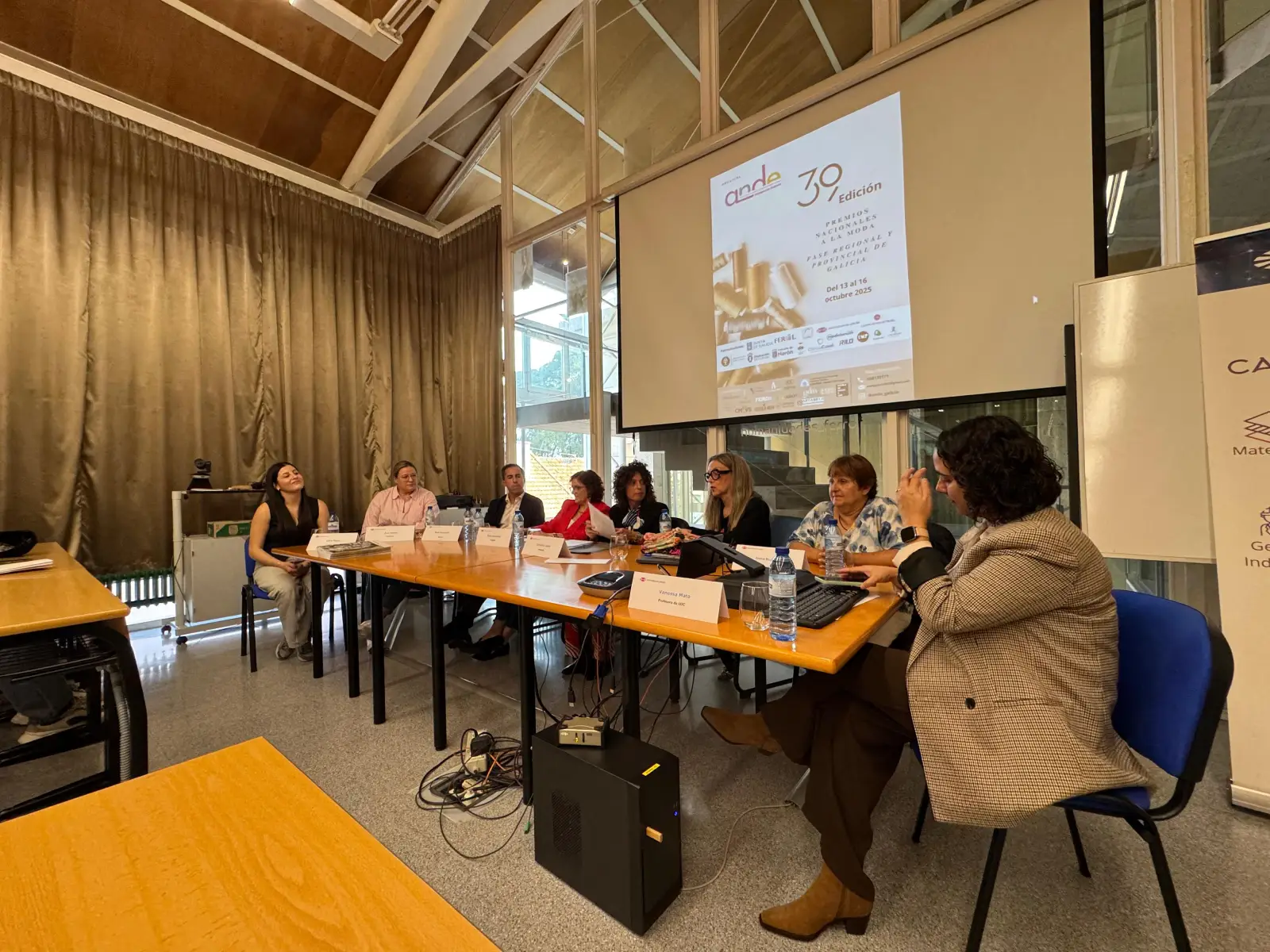 perramon-moda-galicia-02 Mesa redonda celebrada en Ferrol