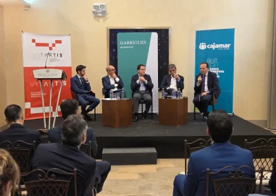 Crecer o desaparecer: la industria agroalimentaria de Castilla y León debate su futuro en Burgos