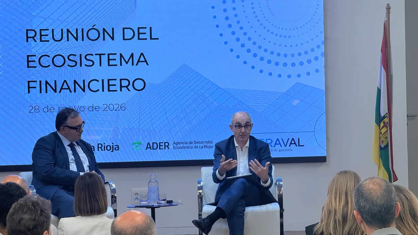 Mesa Redonda con Pedro PIsonero y Luis Pérez Echeguren